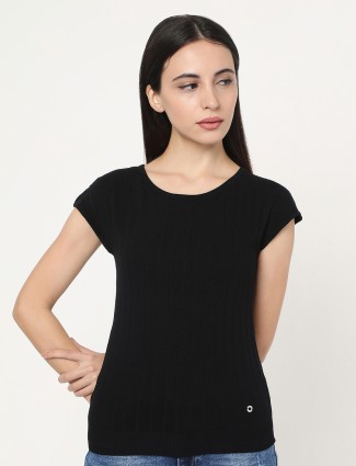 Deal black knitted casual wear top