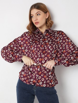 Deal printed maroon polyester shirt