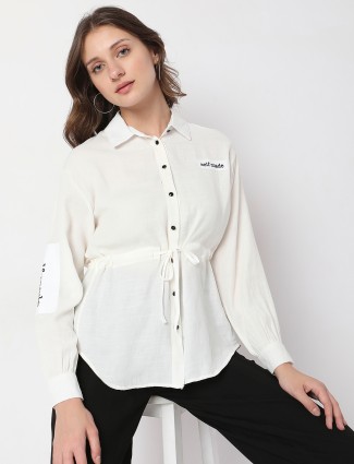 Deal white cotton casual shirt