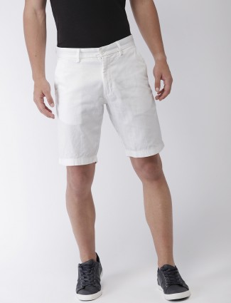 Indian Terrain casual white hue shorts