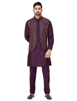 Silk waistcoat set in purple