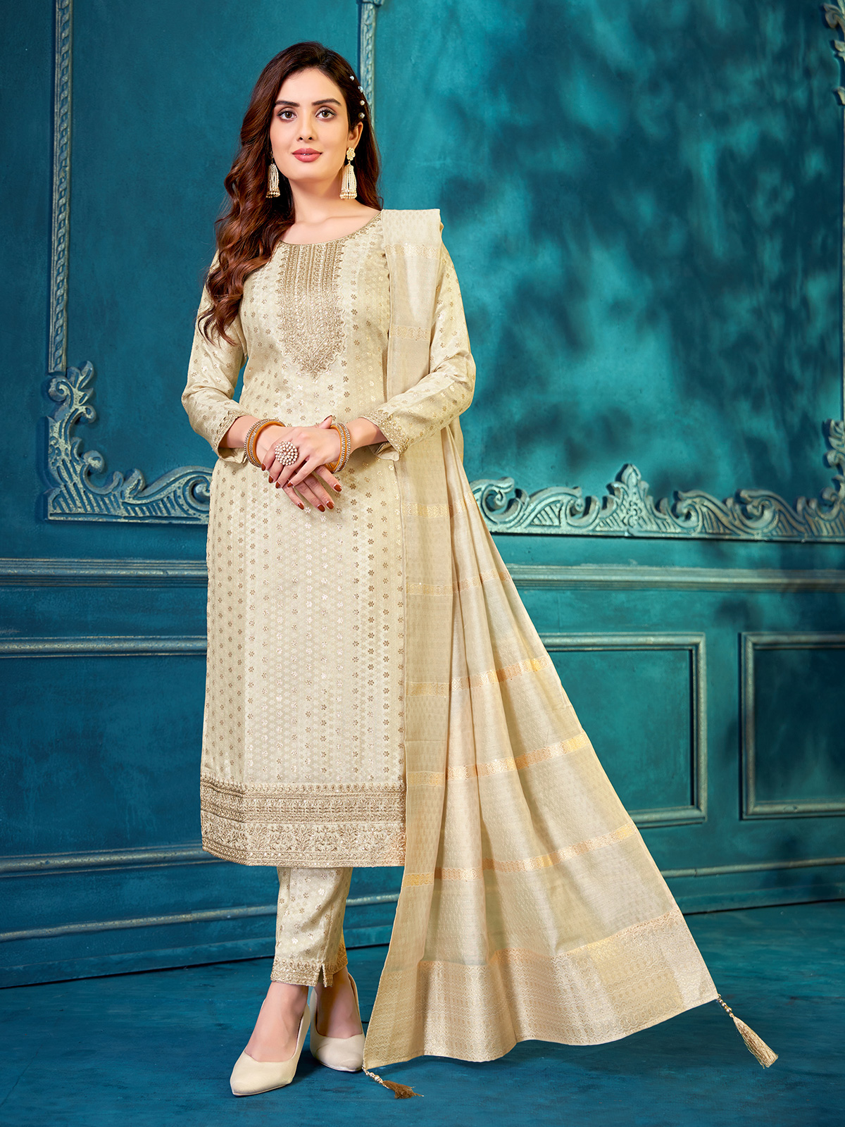 Cream on sale silk suit