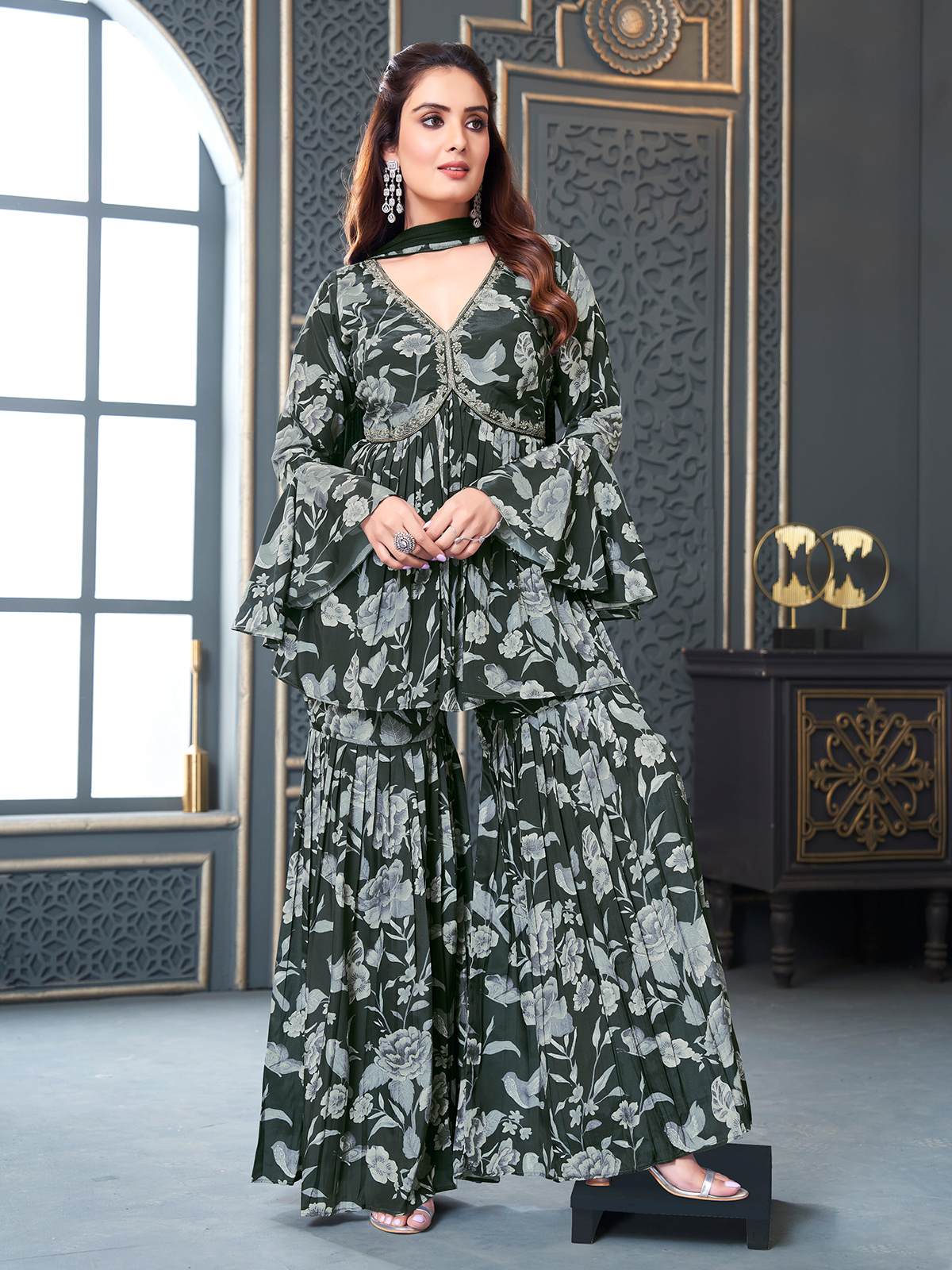 Black colour best sale sharara suit