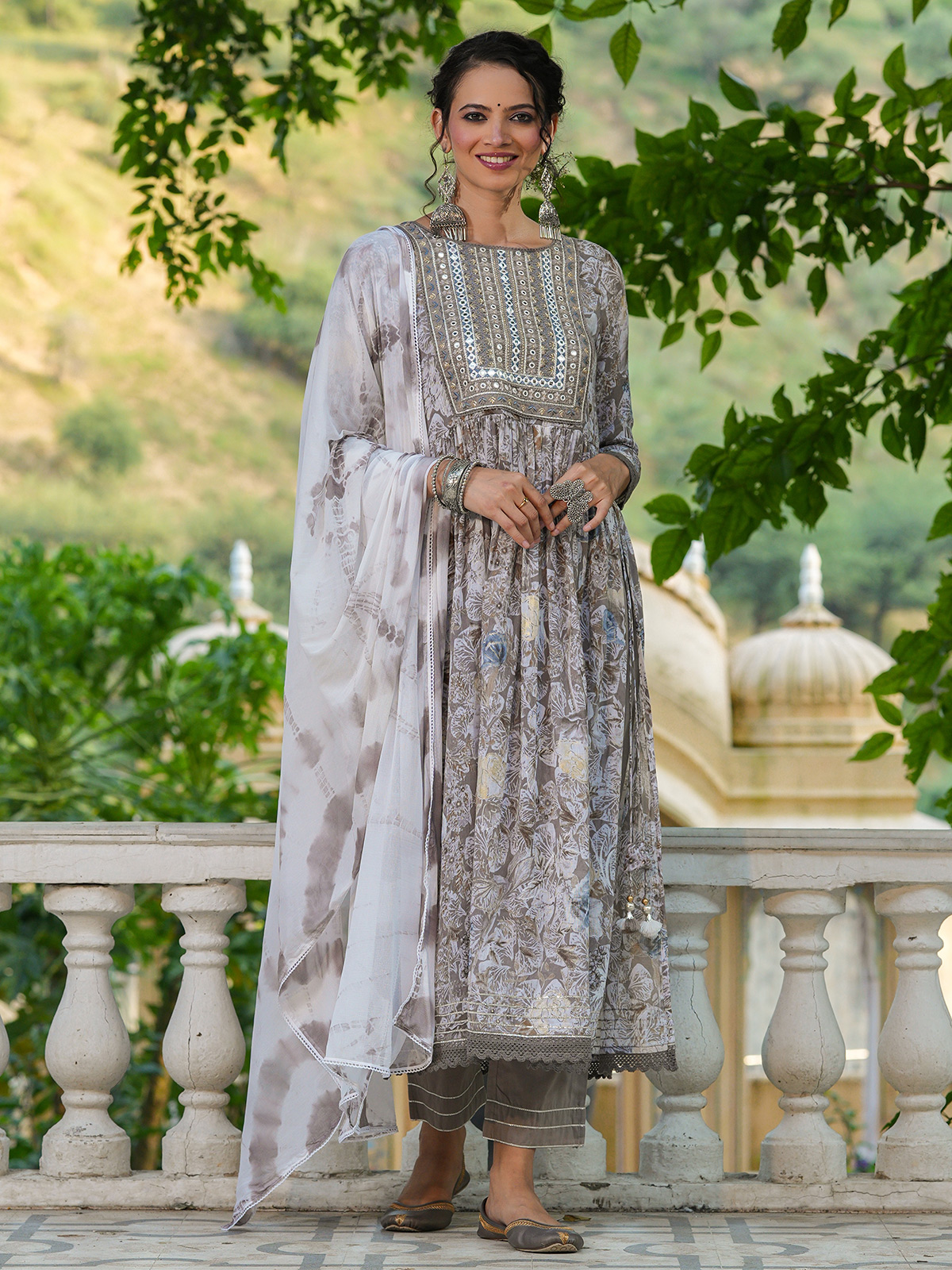 Find Premium-quality Kurta Sets with Trousers Online - Ahika