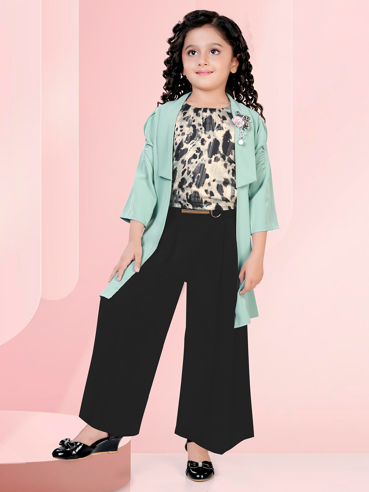Jeans shrug hot sale online shopping