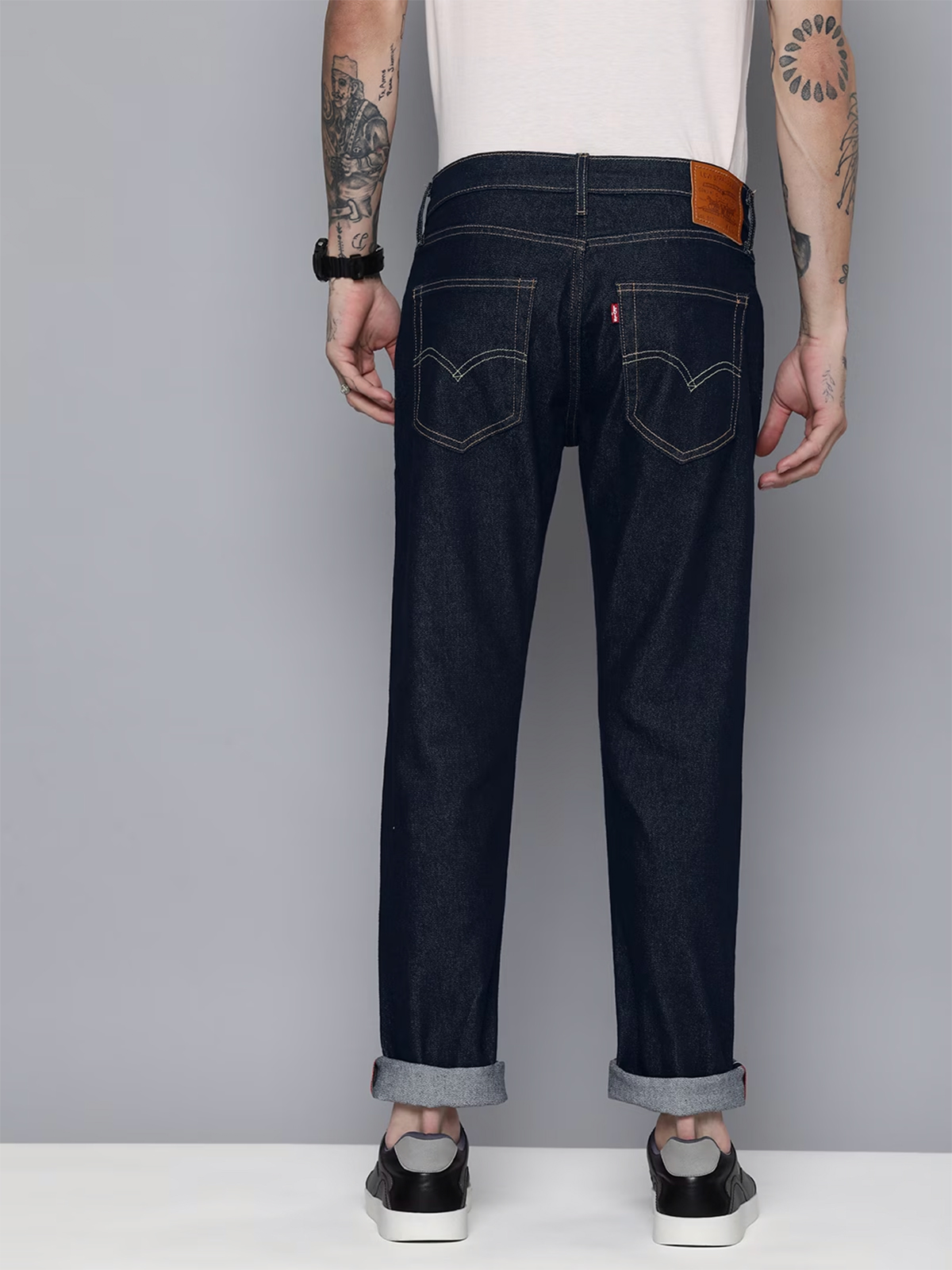 Levi's navy blue store jeans