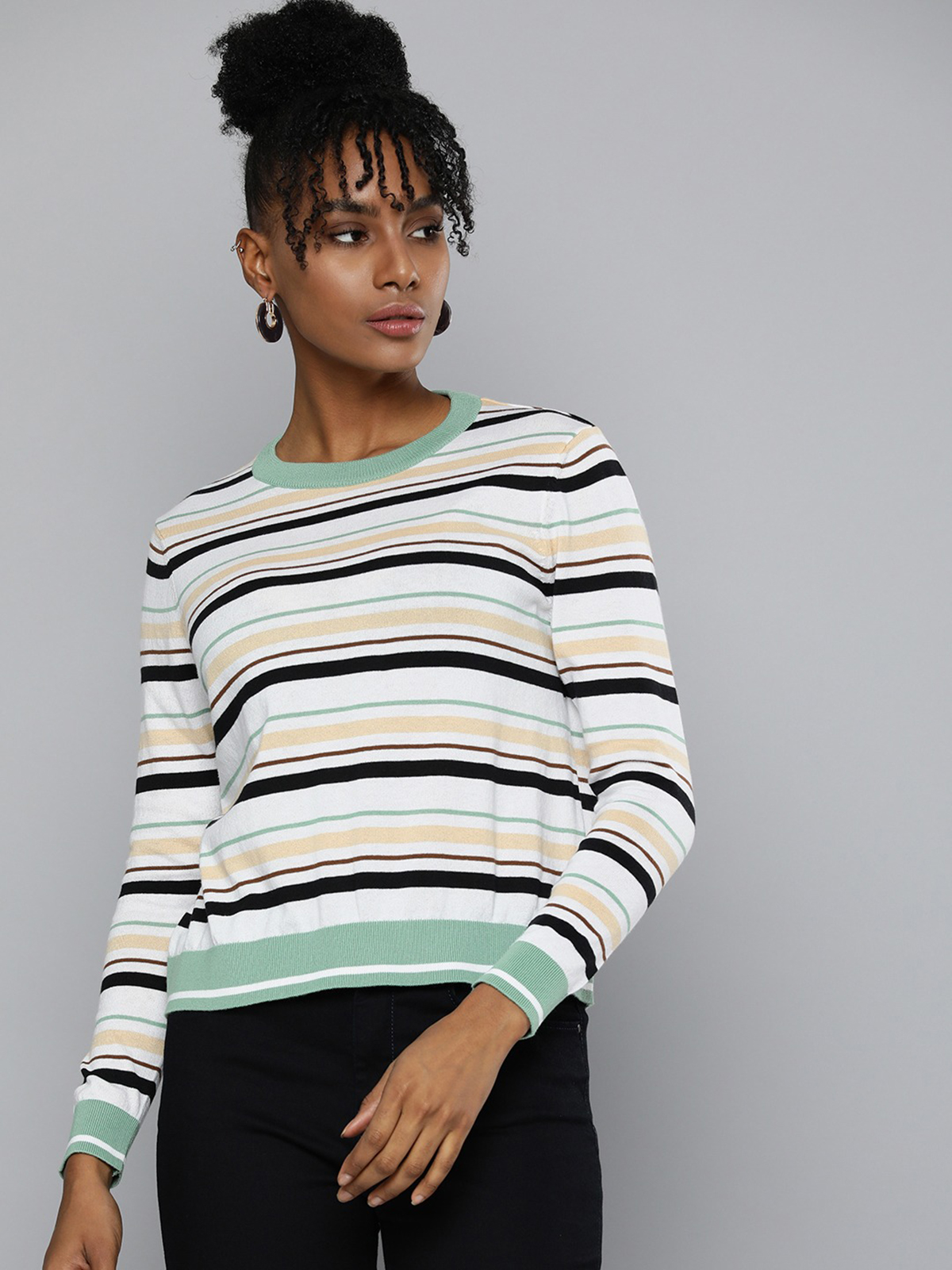 Levi's white t shirt price sales