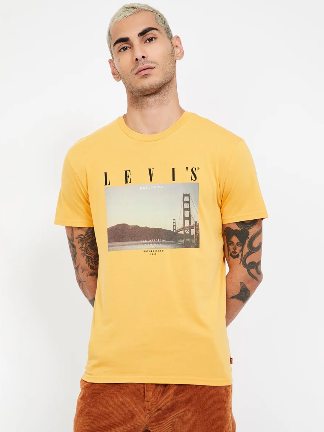 yellow levis t shirt
