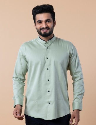 Avega light green plain shirt in cotton