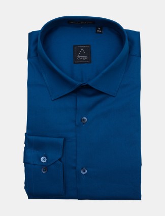 Avega royal blue solid cotton casual shirt