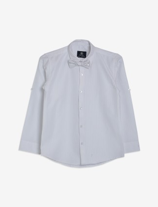 Blazo white cotton shirt with bow