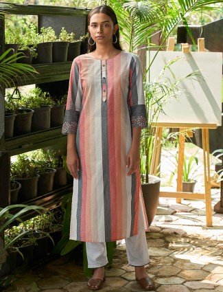 Casual wear stripe kurti for women in peach hue