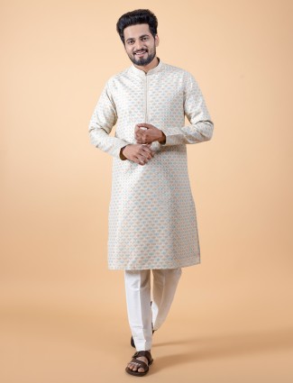 Cream kurta suit in silk 