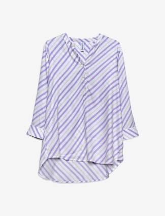 Crimsoune Club lavender stripe tunic top
