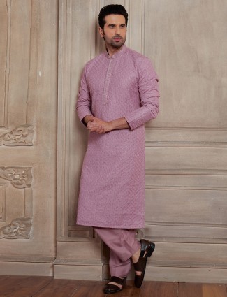Dashing pink kurta suit in silk
