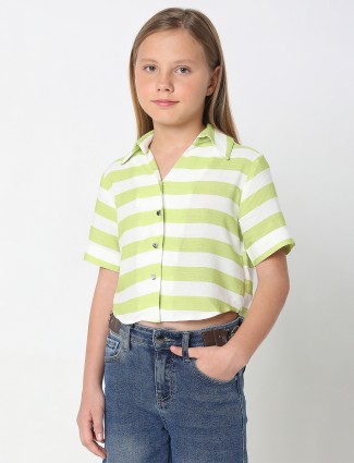 Deal green and white stripe crop shirt