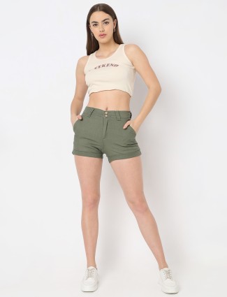 DEAL green cotton solid shorts