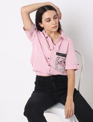 DEAL pink printed crop shirt