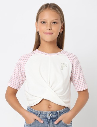 DEAL white and purple top