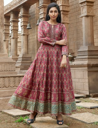 Festive wear hue kurti in printed in beautiful maroon