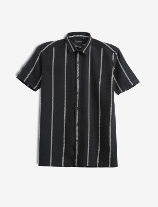 FRIO black stripe half sleeve shirt