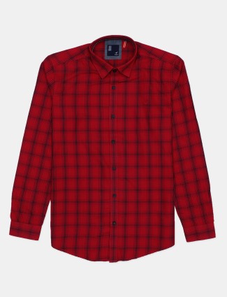 Frio red checked casual shirt for men