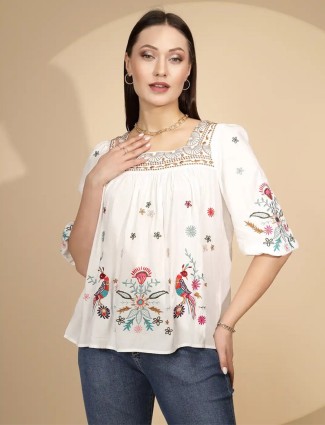 GLOBAL REPUBLIC white embroidery top