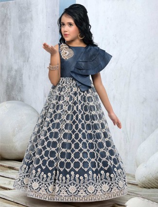 8 saal ki ladki ke gown shop