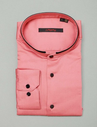 I Party solid pink cotton shirt for mens