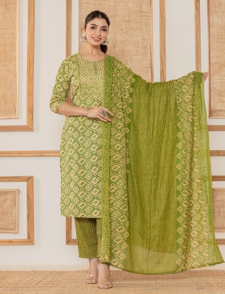 Latest green printed kurti set in cotton