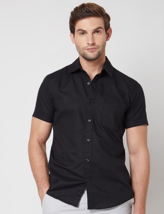 MUFTI black plain half sleeve shirt