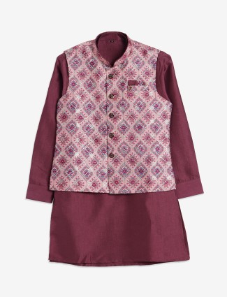 Onion pink printed waistcoat set in silk