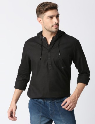 Pepe Jeans plain black hooded shirt