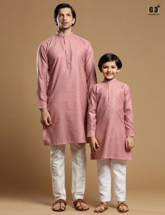 Pink father and son solid kurta suit in cotton