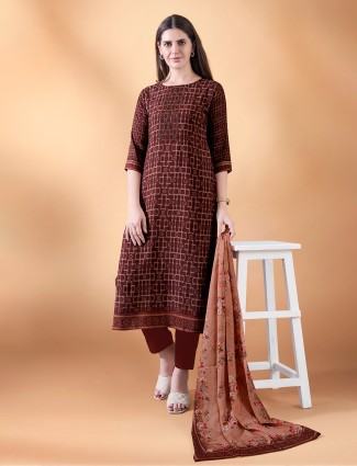Trendy brown printed kurti set