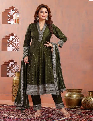 Trendy mehendi green salwar suit in silk