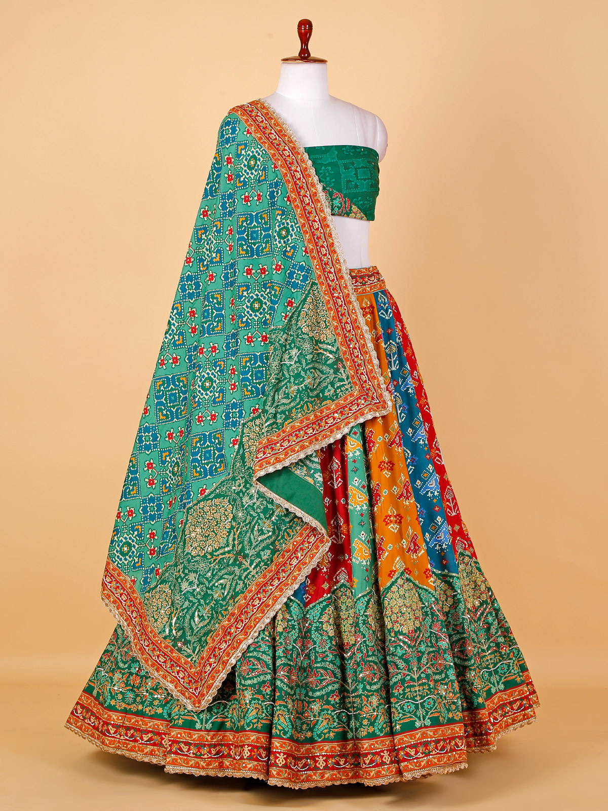 Red - Cotton - Lehenga Cholis: Buy Indian Lehenga Outfits Online | Utsav  Fashion