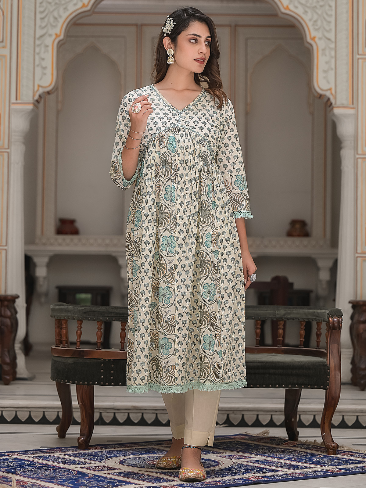 Casual wear dresses designs 5 | Pakistani women dresses, Pakistani dresses  casual, Simple pakistani dresses