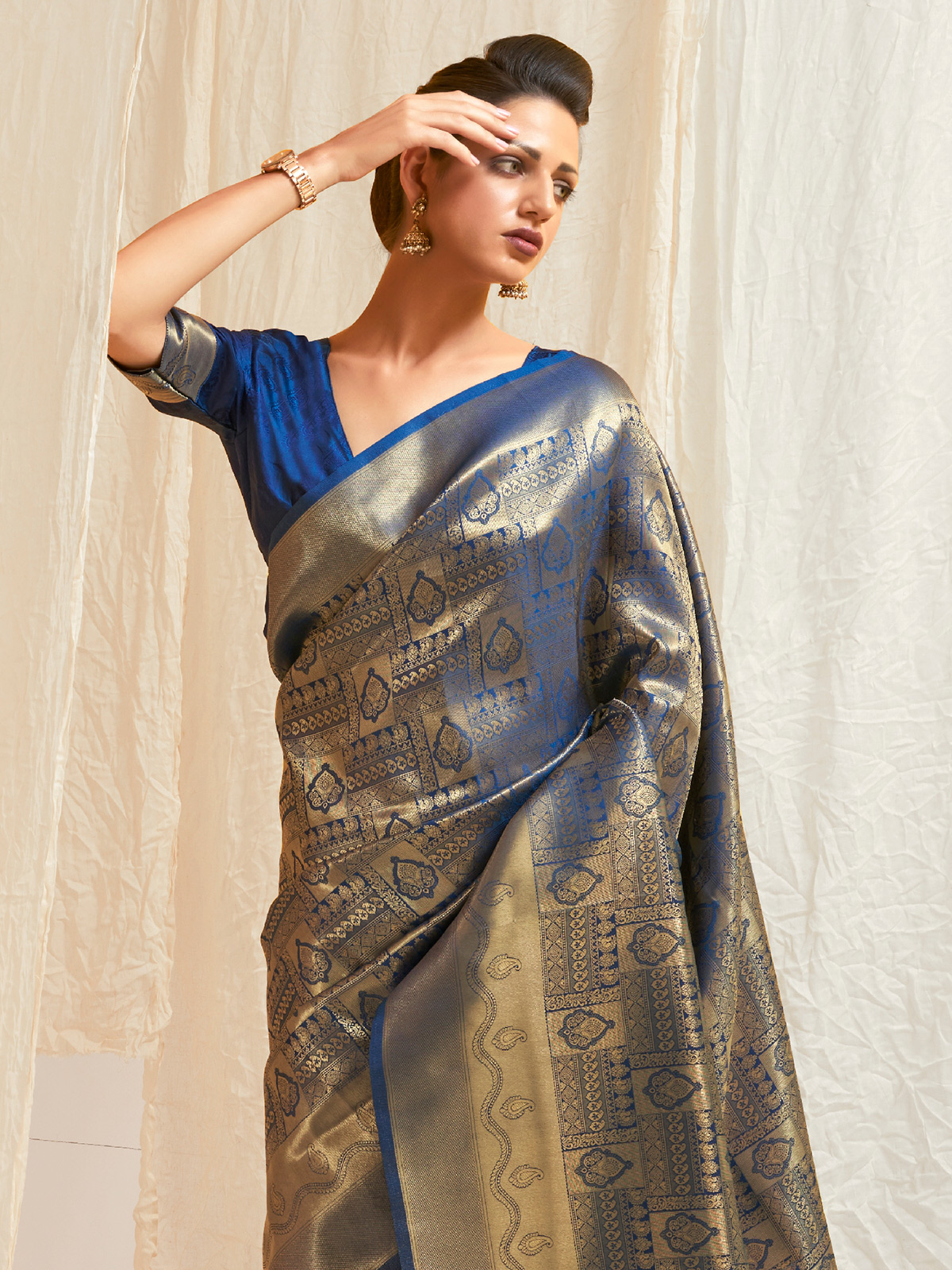 Pure Zari Weaving Sky Blue & Beige Kanjivaram Silk Saree