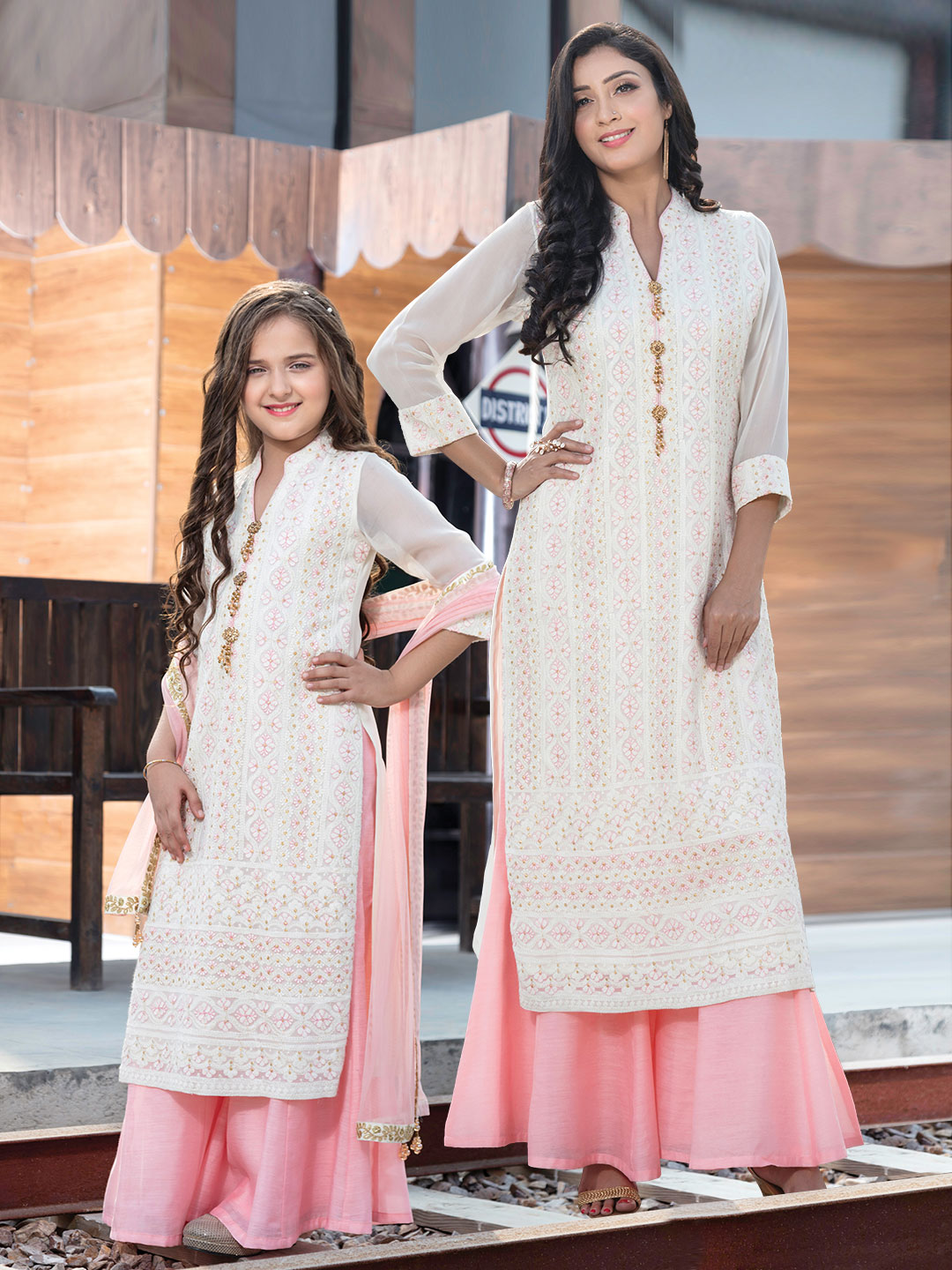 mother salwar